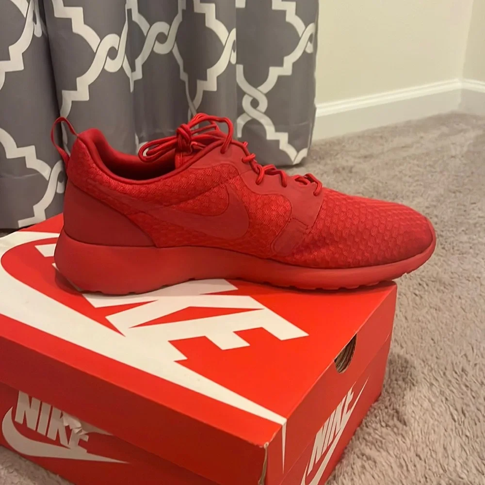 Nike Rosherun Roshe One HYP Shoes Sneakers new Red October 636220 660 Mens Sz 13